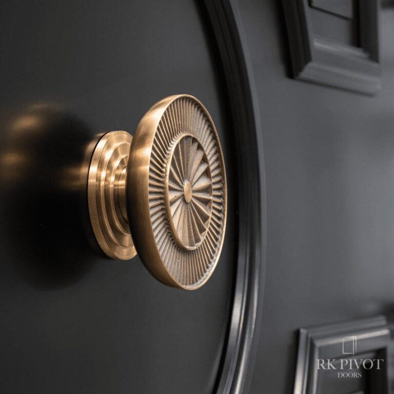 Drzwi pivot - rk pivot doors - złoty pochwyt - model invictus