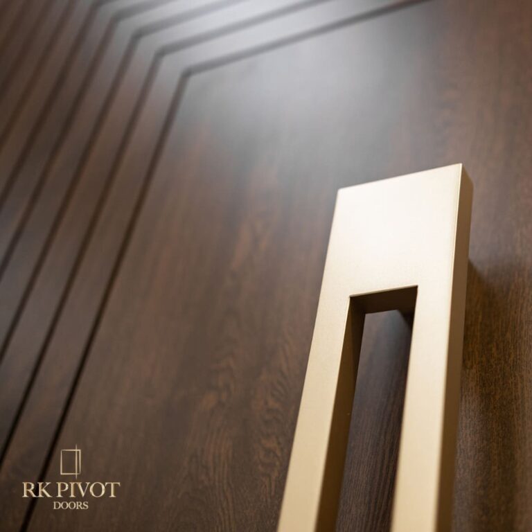 RK Pivot Doors - Gedicht